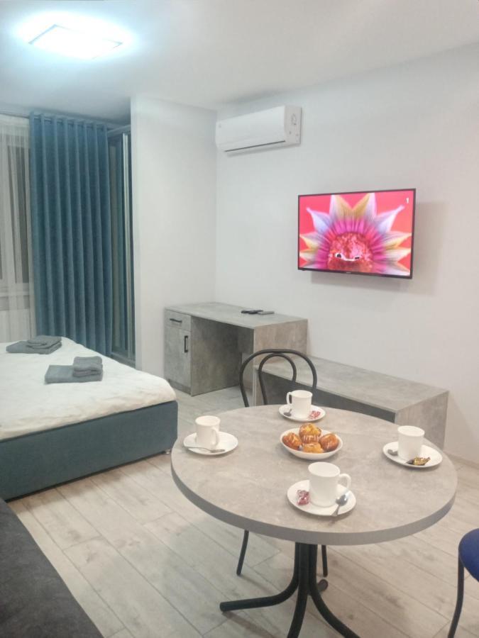 Apartament Yescity! ウージュホロド エクステリア 写真